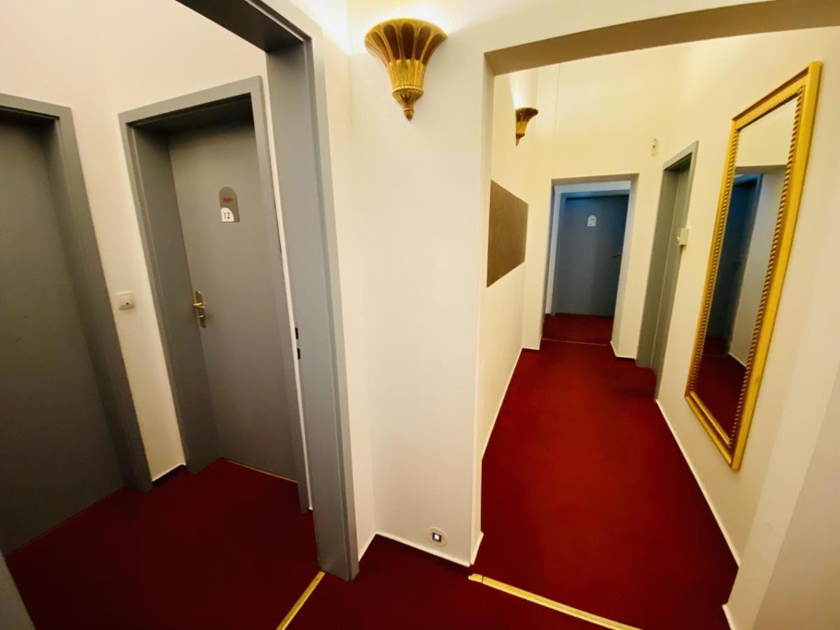 Doppelzimmer Rondell, Direkt Am Alten Strom Rostock Exterior photo